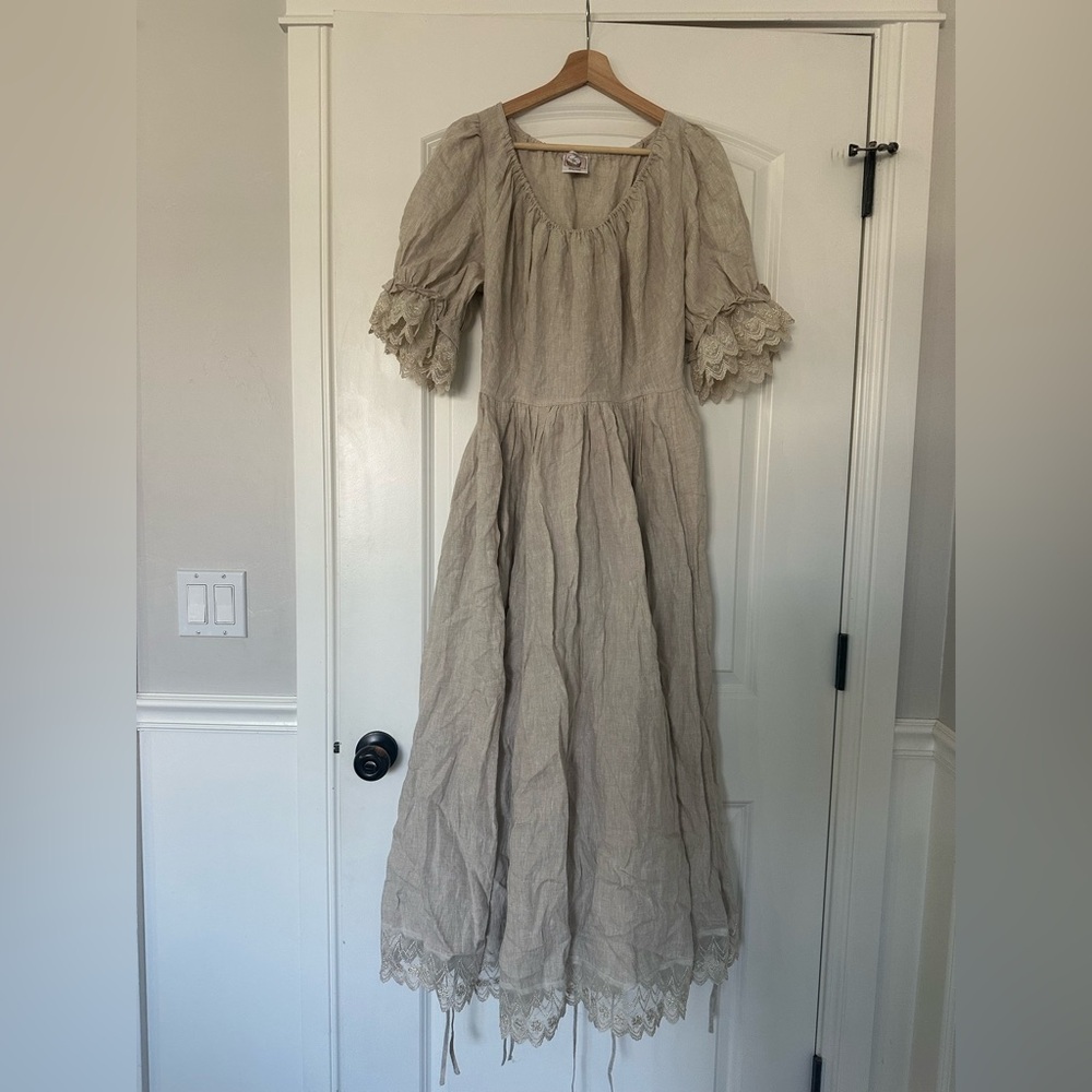 Linennaive Linen Elegant Beige Lace-Trimmed Dress